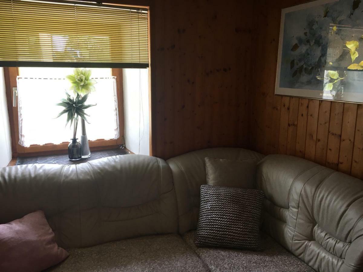 Ferienwohnung Renate Arnoldstein Bagian luar foto