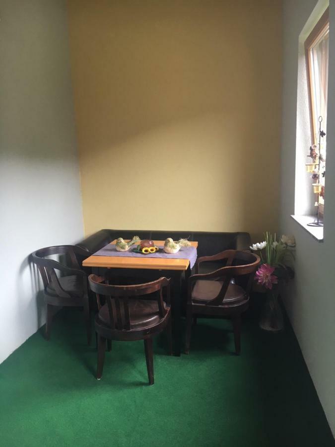 Ferienwohnung Renate Arnoldstein Bagian luar foto